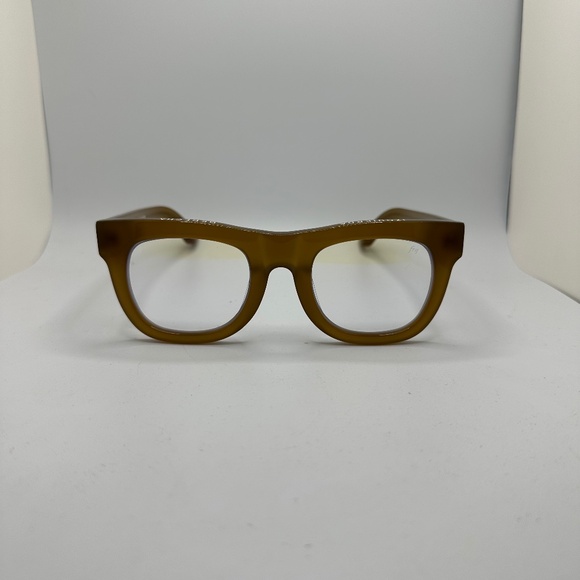 caddis Accessories - Caddis Readers - D28 in Gloss Hey Brown. 0.0x magnification.